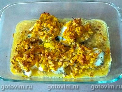 Макрурус, запеченный в духовке с грибами в сливках