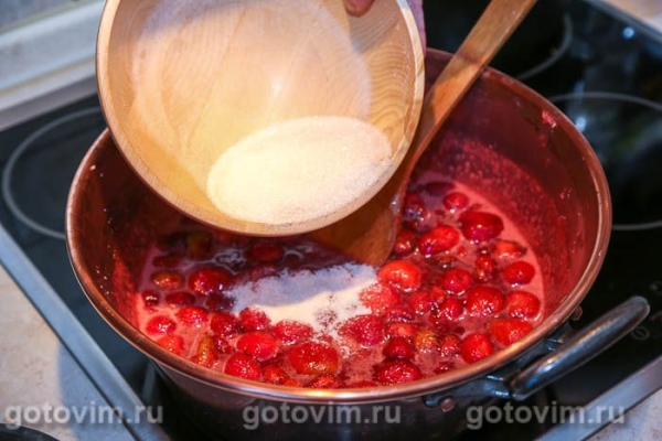 Клубничный конфитюр с лимоном Клубничный конфитюр с лимоном