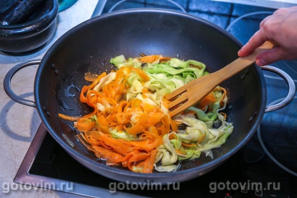 Макароны с овощами (с овощной лапшой)