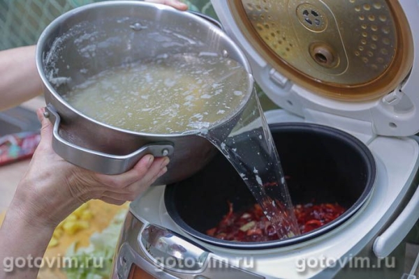 Борщ с фрикадельками в мультиварке Борщ с фрикадельками в мультиварке