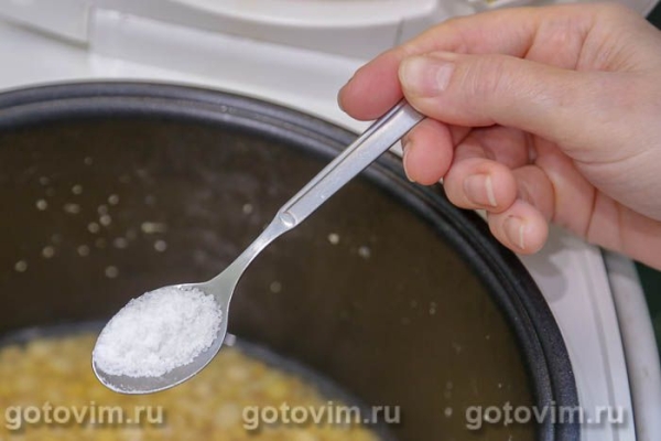 Гороховая каша с копчёностями в мультиварке