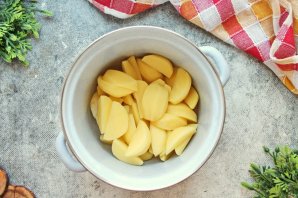 Куриные голени с картофелем