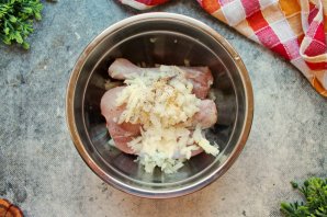 Куриные голени с картофелем
