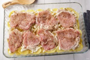 Картошка с мясом и сыром в духовке