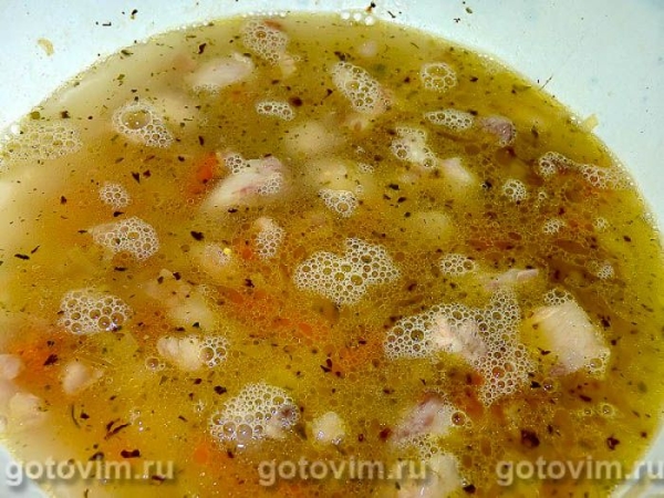 Пшённая каша с мясом и шкварками