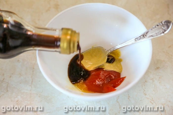 Скумбрия-ёлочка, запеченная в маринаде 
